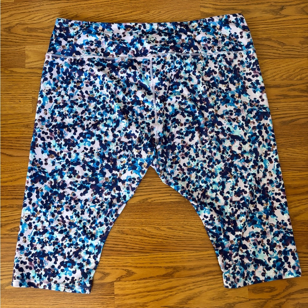 TEK GEAR PLUS SIZE CROPPED WORKOUT LEGGINGS